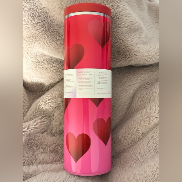 NWT Stanley Pink and Red Heart Valentine's Tumbler FLIP TOP MUG 16 oz - Picture 3 of 5